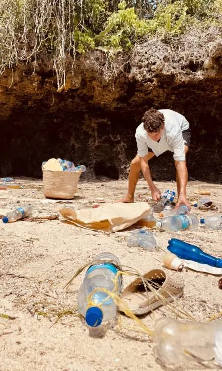 Beach Clean Up, Beach Clean Up events on Chumbe Island