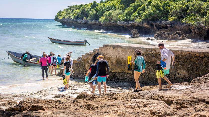 Chumbe Island guests befor snorkeling